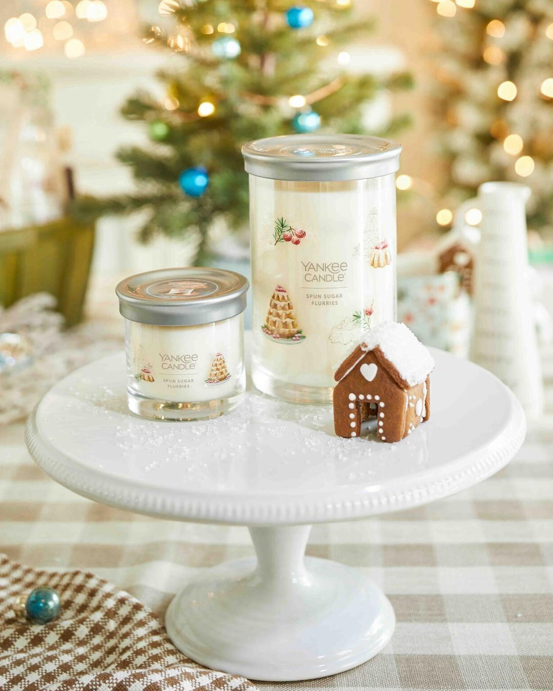 Yankee Candle - What's cuter than a gingerbread house
